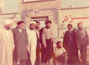 حضور حضرت آیت الله جباری بهمراه جمعی از روحانیون بهشهر در منطقه عملیاتی جنوب