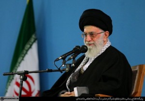 حضرت امام خامنه ای (س) در دیدار جمعى از فرماندهان و کارکنان نیروى هوایى