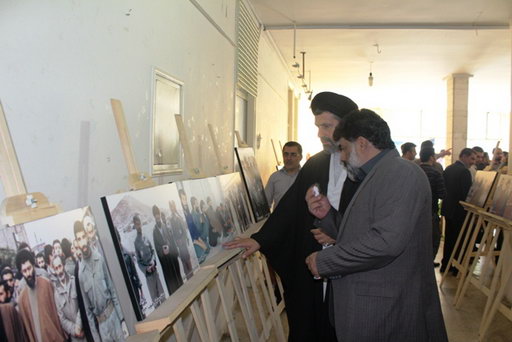 نمایشگاه عکس یادیار حضرت آیت الله جباری (ره) در بهشهر بمناسبت اولین سالگرد رحلت
